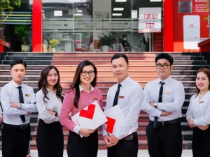 Dong phuc ngan hang Techcombank