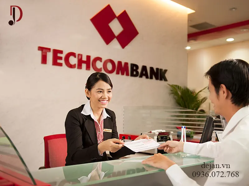 Vest đồng phục ngân hàng Techcombank.