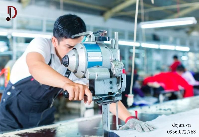 Những tiêu chí quan trọng khi chọn nhà cung cấp đồng phục uy tín