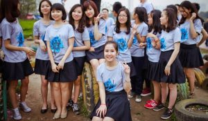 Bật mí bí quyết chọn áo thun đồng phục lớp đẹp - DeJan