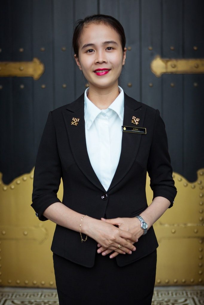 Đồng phục quản lý nhà hàng TPHCM – Chuẩn mực chuyên nghiệp