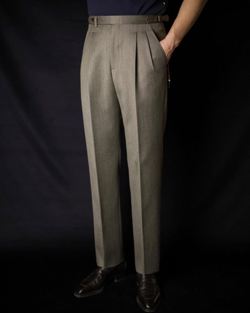 Đồng phục quần tây nam TPHCM Chọn chất liệu nào bền & sang