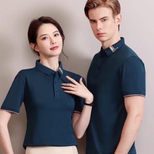 Nên chọn áo sơ mi hay áo polo cho đồng phục công sở