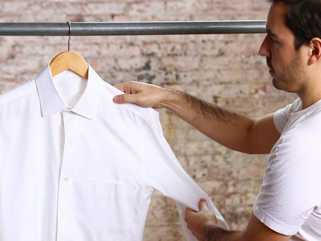 Cách bảo quản đồng phục công sở để dùng bền 2–3 năm