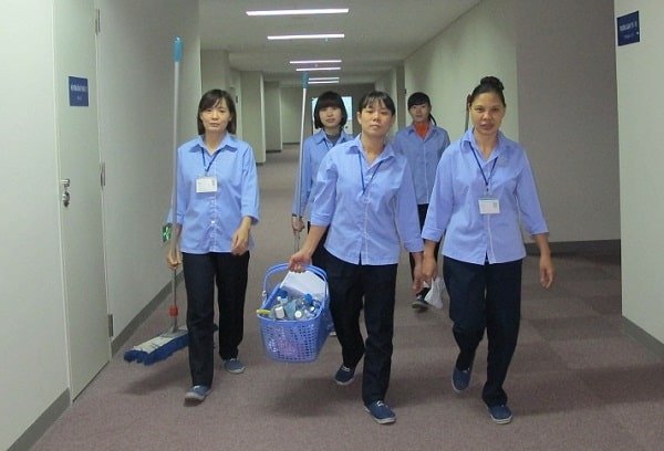 Báo giá may đồng phục tạp vụ bệnh viện tại Quận Phú Nhuận
