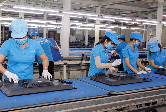 Đồng phục công nhân nhà máy: Chọn vải, form, và màu sao cho thoáng – bền – dễ giặt? 4 Đồng phục công nhân nhà máy Chọn vải, form, và màu sao cho thoáng – bền – dễ giặt