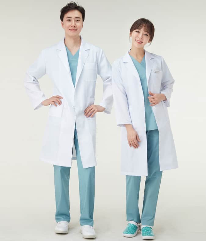 May đồng phục cho bệnh viện tư nhân và phòng khám quốc tế