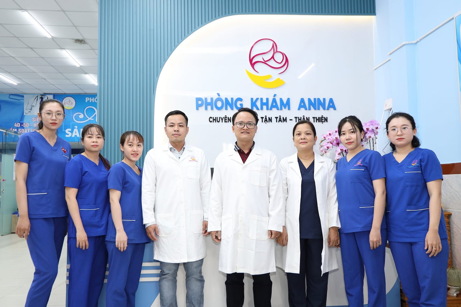 May đồng phục phòng khám phụ khoa lịch sự, kín đáo, chuyên nghiệp 7 May đồng phục phòng khám phụ khoa lịch sự, kín đáo, chuyên nghiệp