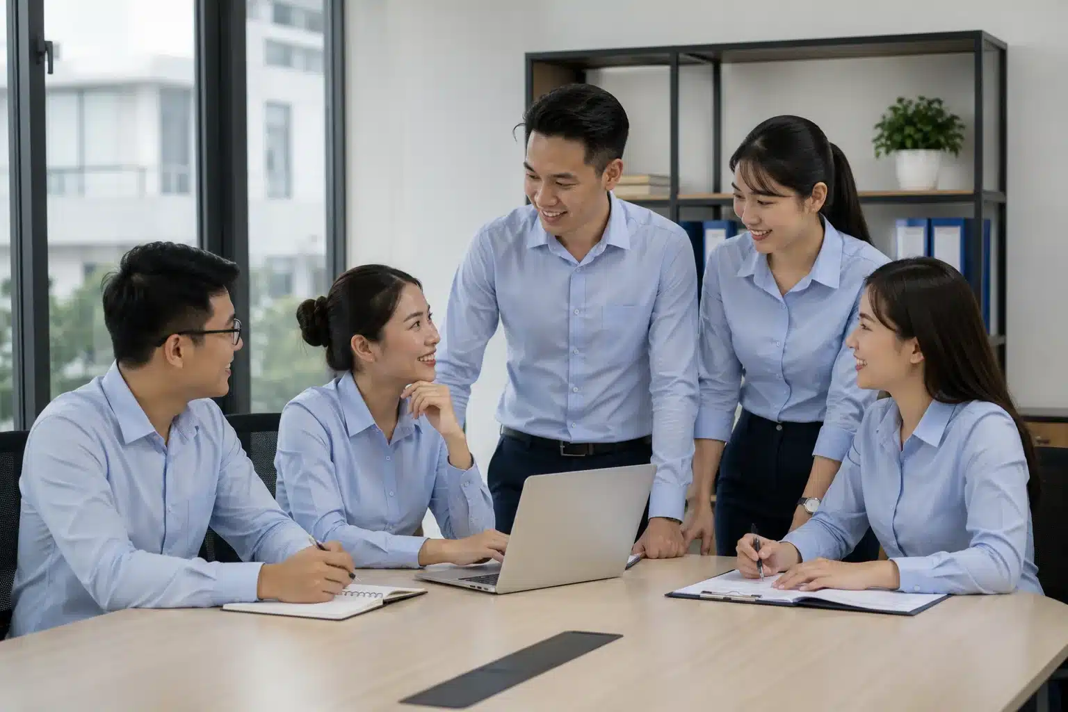 Câu chuyện thành công của DeJan: Từ xưởng may nhỏ đến thương hiệu đồng phục công sở hàng đầu