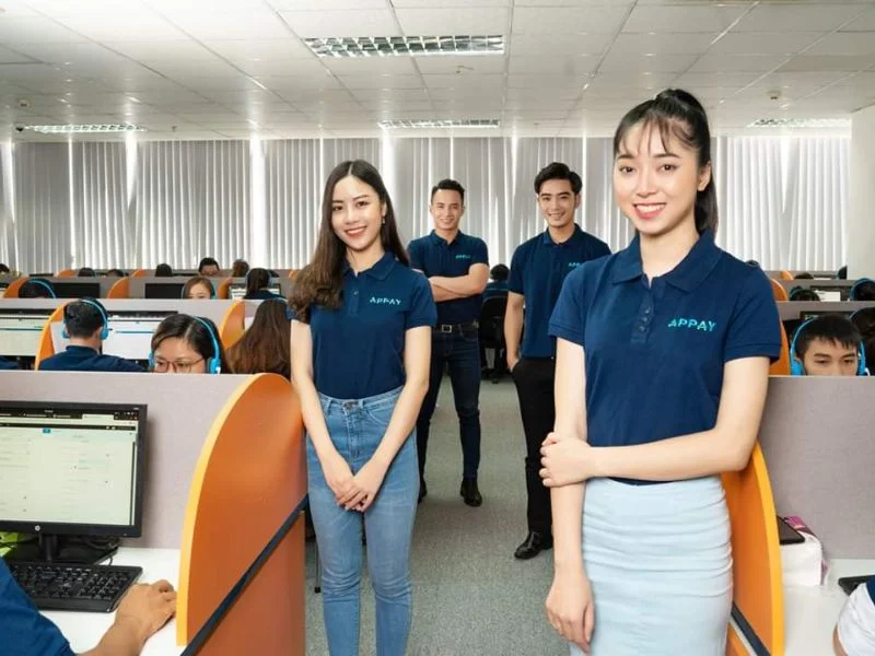 Đồng phục ngành công nghệ