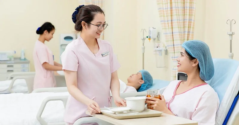 Đồng phục phòng khám đa khoa tư nhân