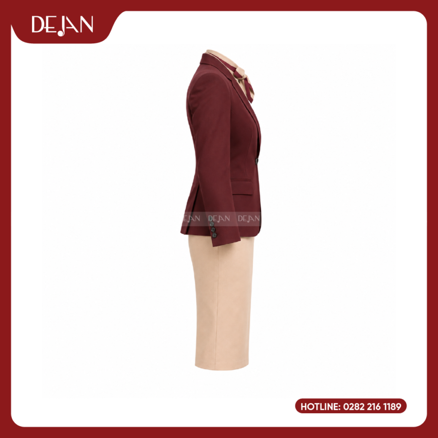 Đồng Phục Quản Lý Nhà Hàng DJDPQLNH1002 - Blazer Đỏ Đô Nữ Thanh Lịch